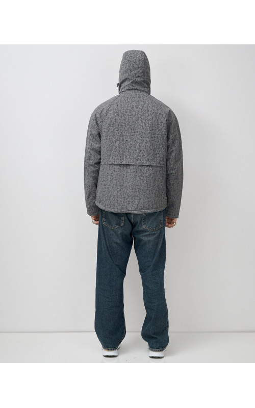 Спортивная мужская куртка «Хит сезона» для активного отдыха.