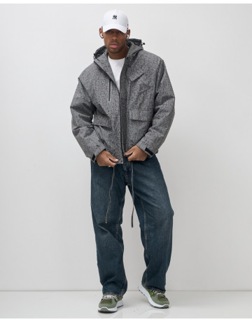 Спортивная мужская куртка «Хит сезона» для активного отдыха.