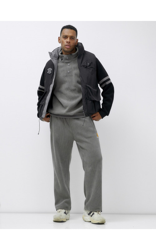 Мужская утеплённая жилетка для активного отдыха и повседневной носки.