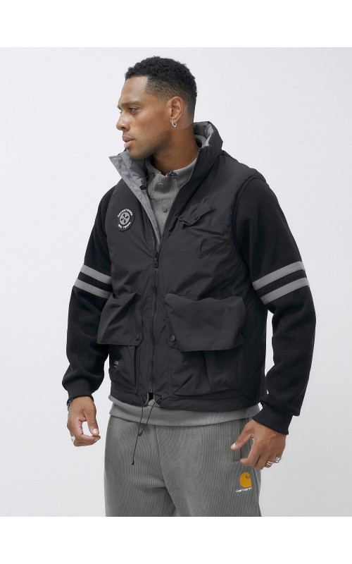 Мужская утеплённая жилетка для активного отдыха и повседневной носки.