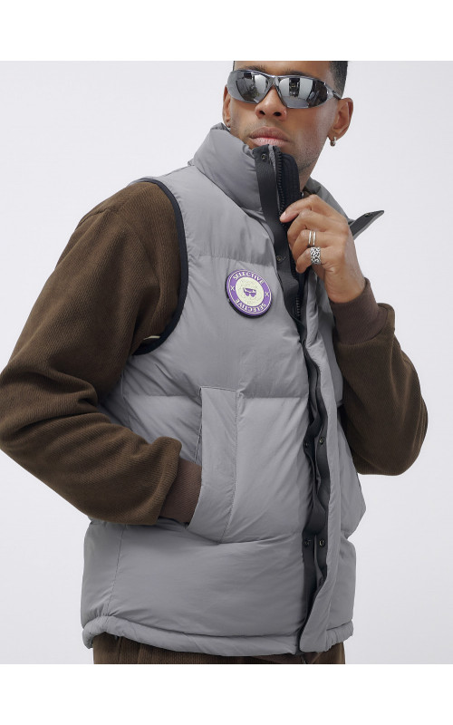 Мужской спортивный утеплённый жилет для активного отдыха