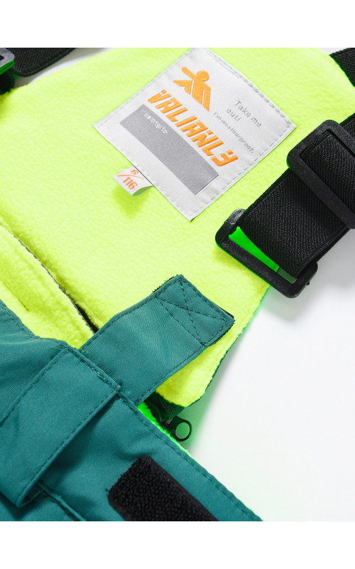 Горнолыжный костюм для мальчика: стиль и функциональность для зимних приключений