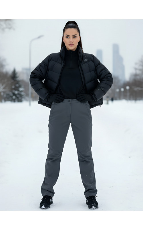 Спортивные брюки софтшелл для женщин.