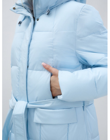 Длинный зимний пуховик для женщин.