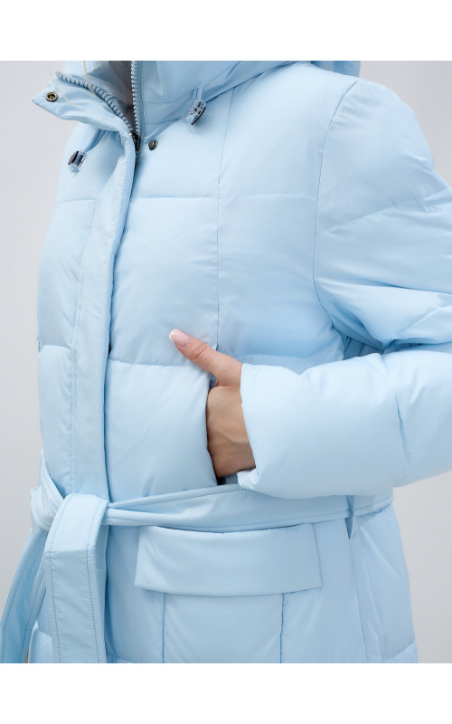 Длинный зимний пуховик для женщин.