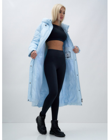 Длинный зимний пуховик для женщин.