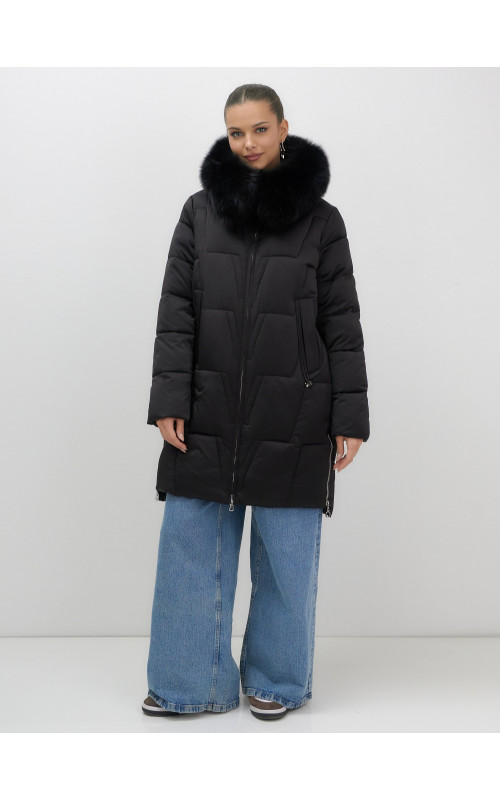 Длинный зимний пуховик премиум-класса.