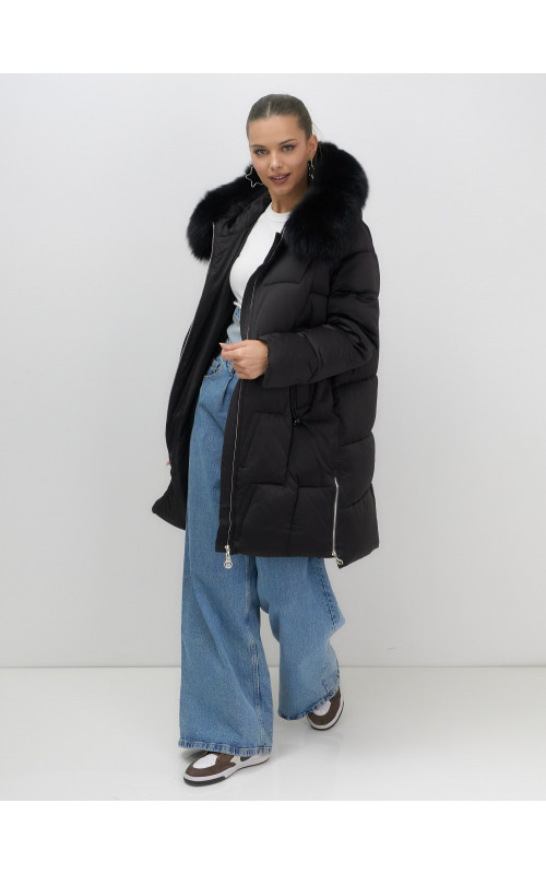 Длинный зимний пуховик премиум-класса.