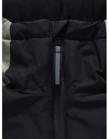 Горнолыжный костюм для подростков: защита и комфорт в холода