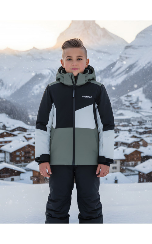 Горнолыжный костюм для подростков: защита и комфорт в холода