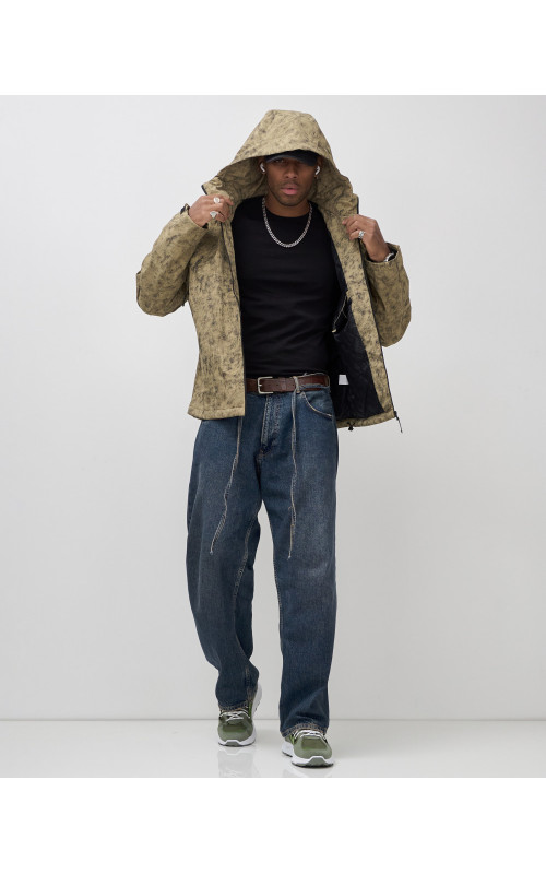 Мужская спортивная куртка «Хит сезона»: стиль и защита для активных мужчин