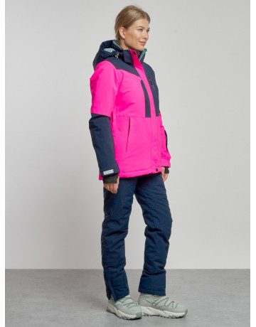 Женский горнолыжный костюм для зимних видов спорта.