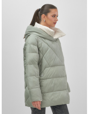 Тёплый женский пуховик с капюшоном для зимы большого размера.