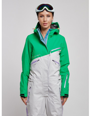 Зимний женский комбинезон для зимних видов спорта.