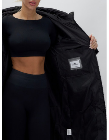 Длинный зимний пуховик для женщин.