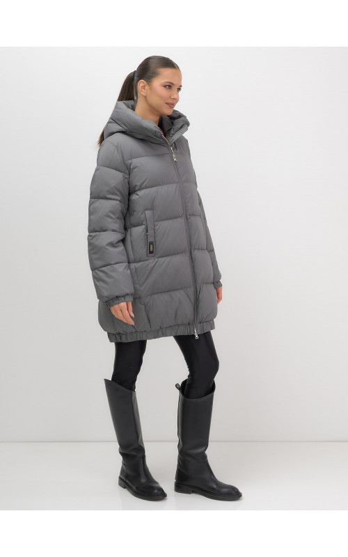 Женский зимний пуховик с капюшоном на резинке для больших размеров.