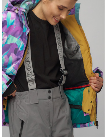 Женский горнолыжный костюм зимний.