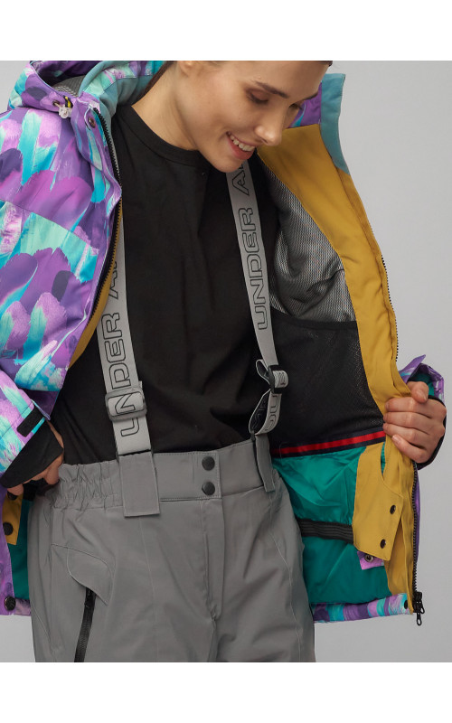 Женский горнолыжный костюм зимний.