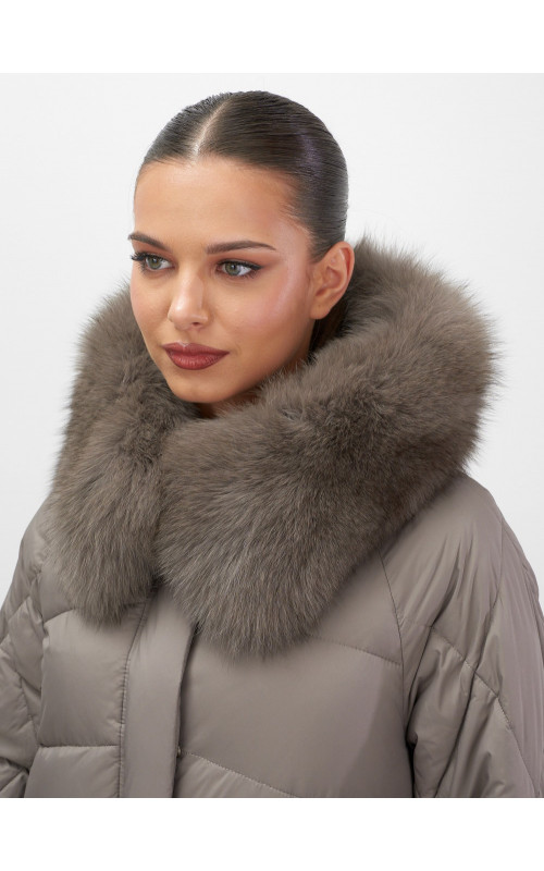 Пуховик с мехом песца для женщин, удлинённый, чёрный.