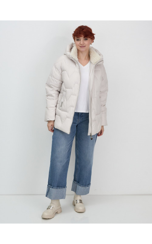 Зимний пуховик с искусственной овчиной для женщин: стиль и тепло