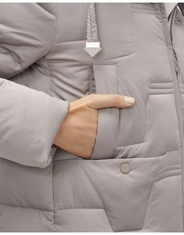 Длинный женский пуховик с капюшоном для зимы