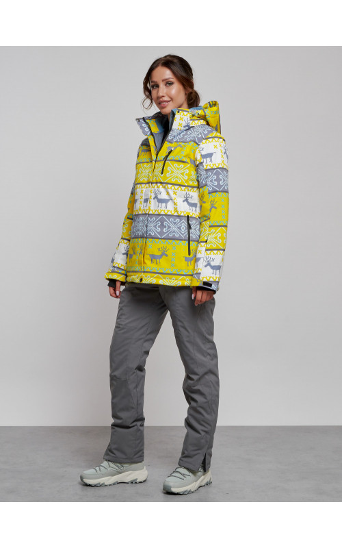 Женский горнолыжный костюм зимний.