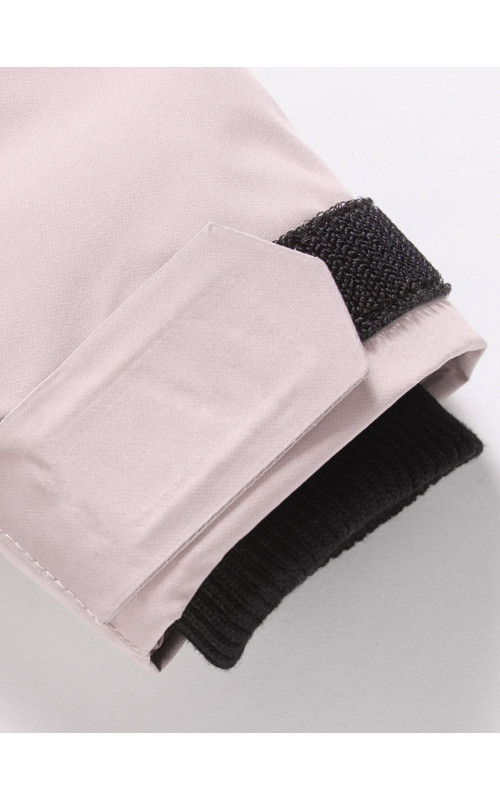 Зимняя парка для девочек розовая с капюшоном.